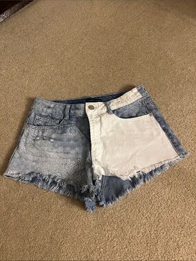 Junior girls denim shorts